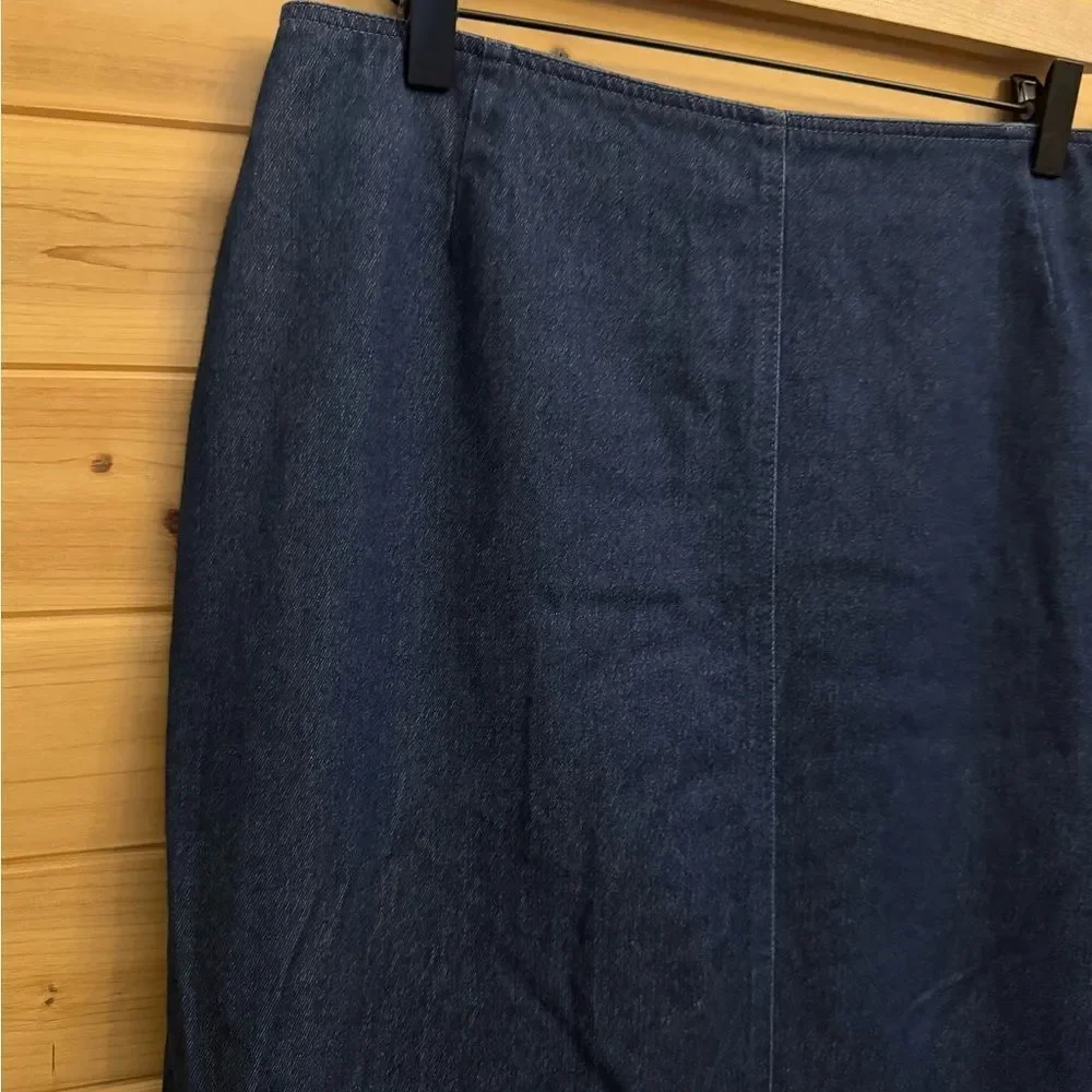 Vintage D.S. Alexus Size Medium Denim & Abstract Watercolor Slit Hem Maxi Skirt